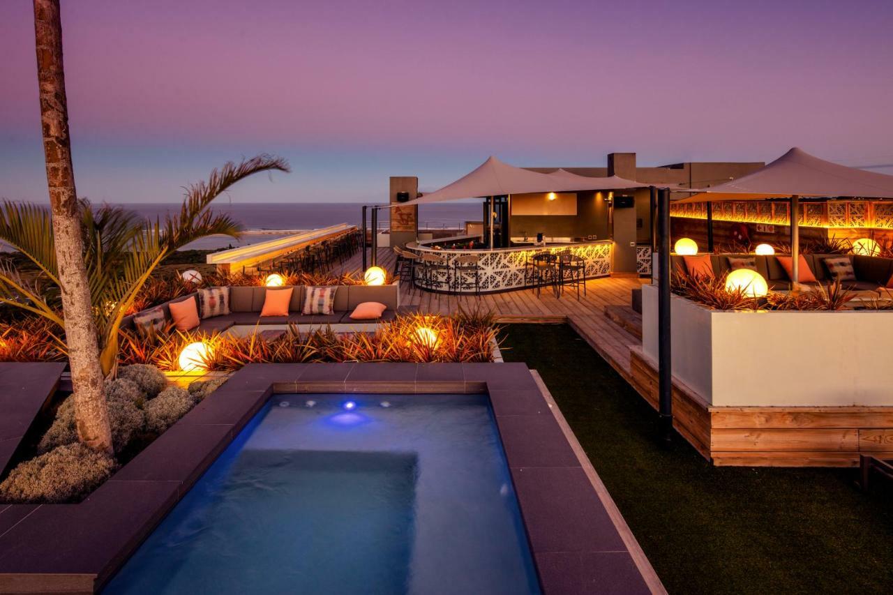 Sky Villa Boutique Hotel By Raw Africa Collection Plettenberg Bay Exterior photo The Cape Town rooftop bar