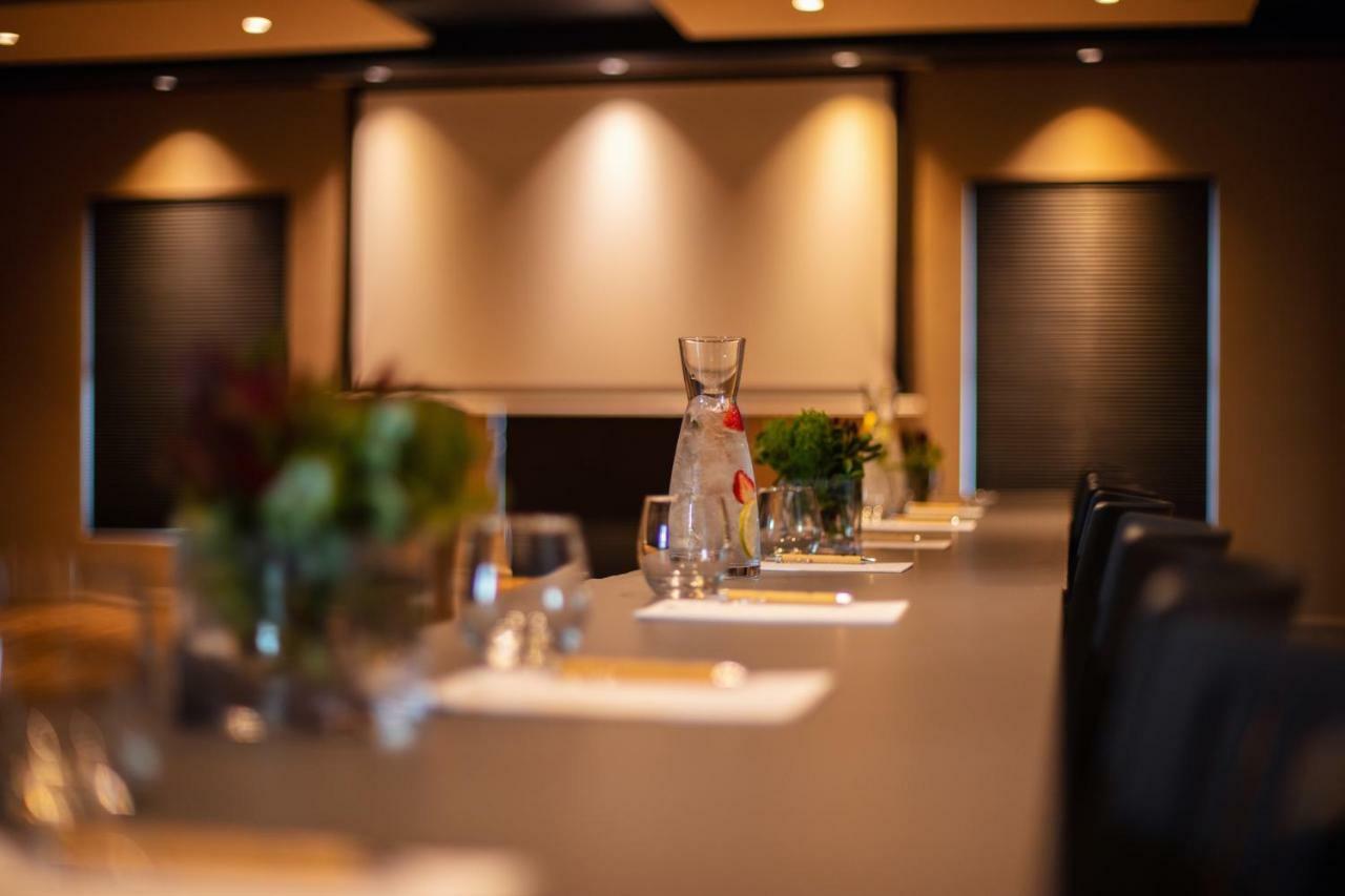 Sky Villa Boutique Hotel By Raw Africa Collection Plettenberg Bay Exterior photo Meeting room